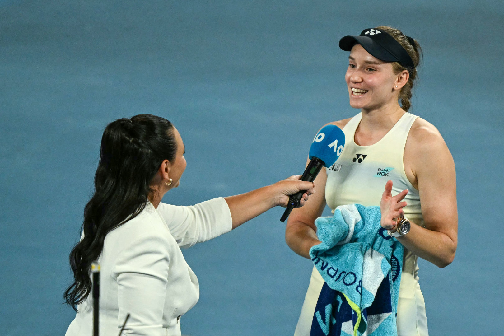 往事不要再提莱巴金娜谈赛末惊魂：“压力真的是非常大。两年前我在这里打过一场史诗级