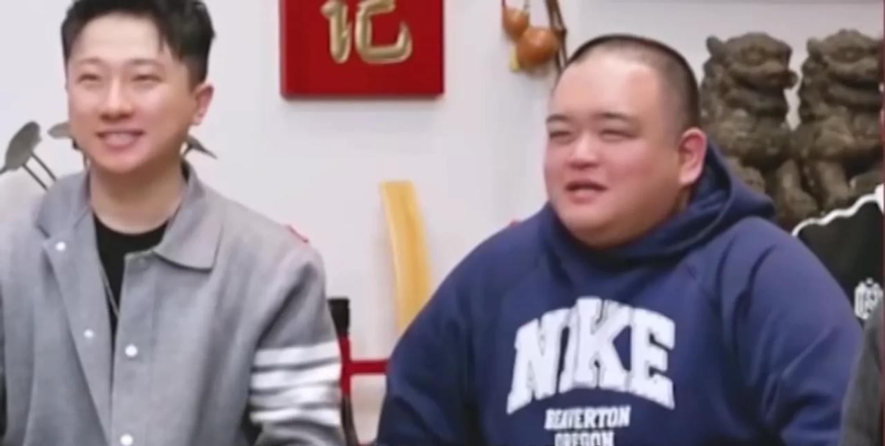 德云社的相声演员刘喆太难了，张伯鑫说刘喆是他带出来的，在环卫局工作跟着他搞了四年