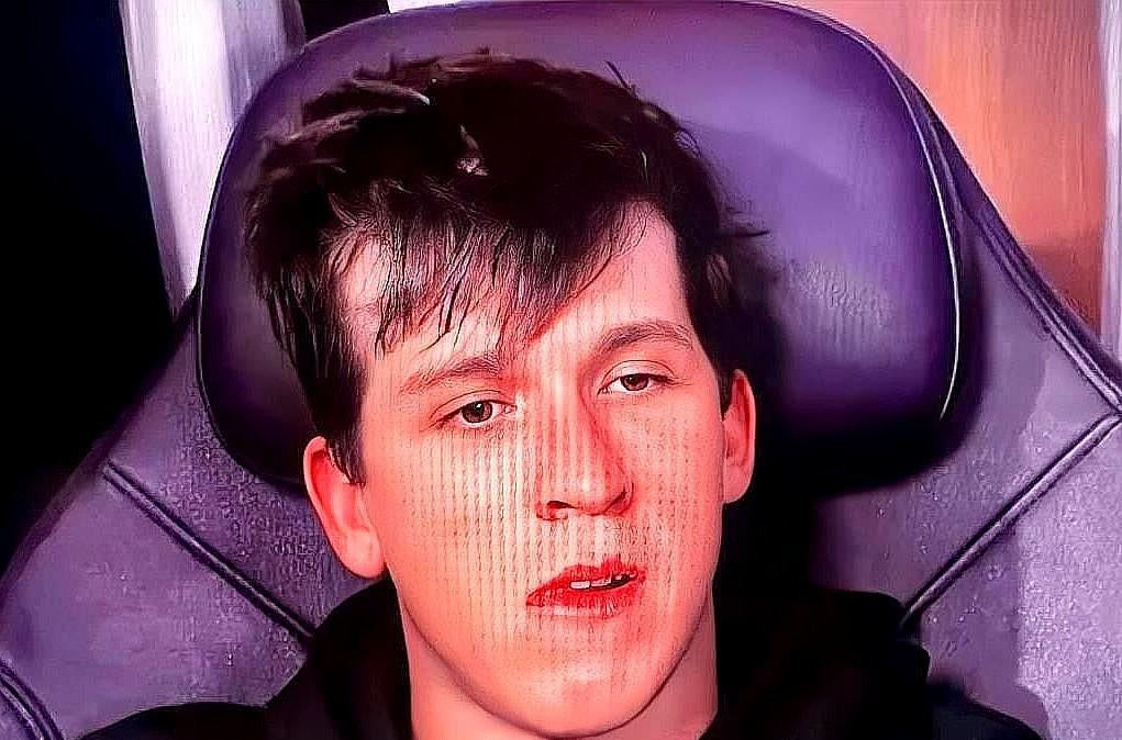 只有真湖密才懂的痛：你越夸里夫斯硬，湖人离冠军就越远。撕开那些“高智商篮球”的