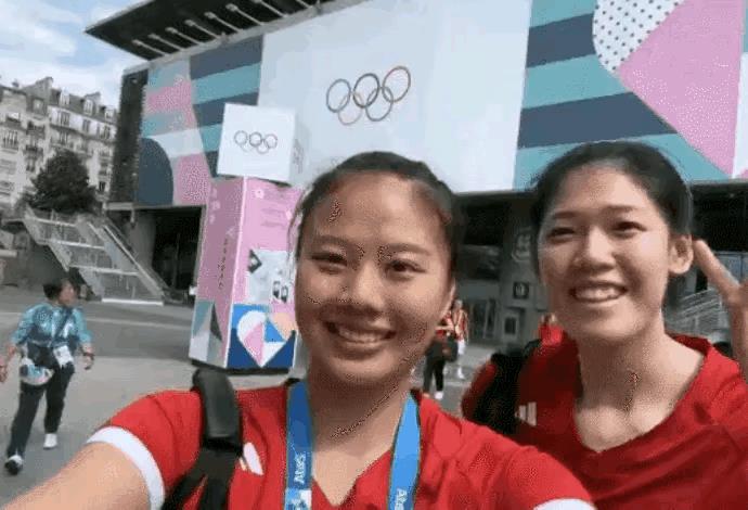 球迷只关心一点，央视直不直播女排香港站比赛？今天在直播间听主播说，央视很有可能直