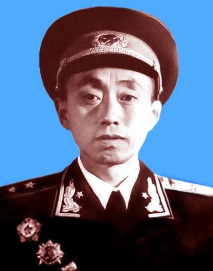 1983年，西路军老兵在看大门时，无缘无故被人打死，凶手却只被判了十年。时任兰州