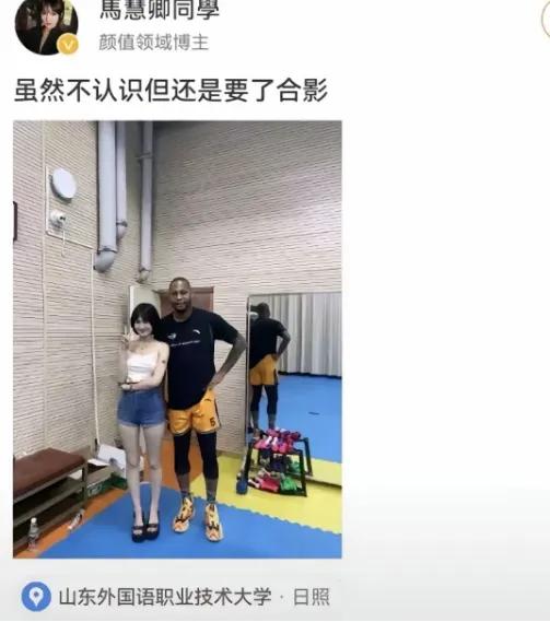 我必须重申下我一直以来的主张：我强烈反对放开外来移民政策，无论是黑人、棕色人还是