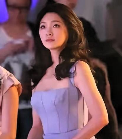 大S，豪门梦碎后的三年“意外”剧本大S当年闪婚，所有人都在想，她经历了什么，安