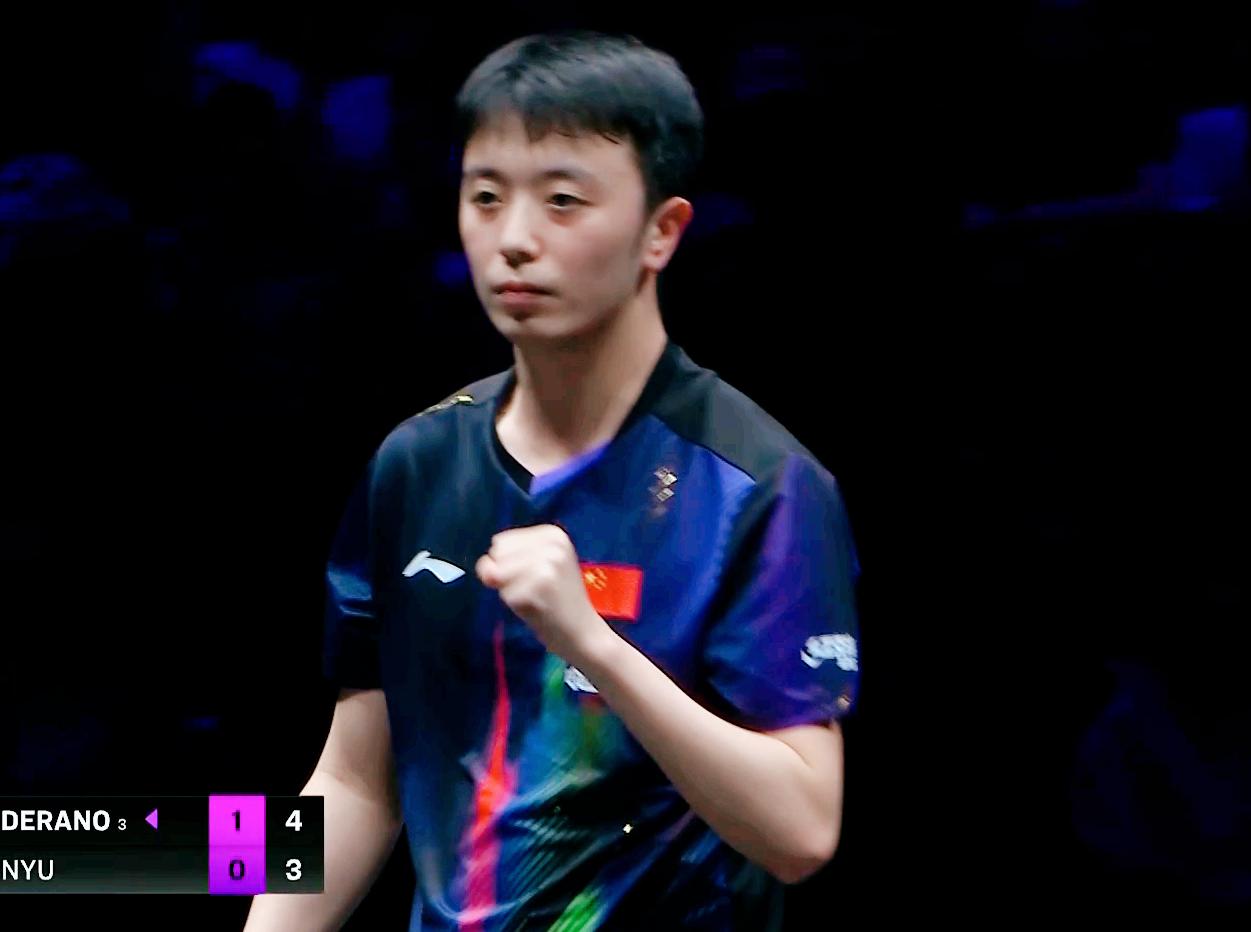 雨果已经惧怕陈垣宇了，发完球习惯性退台！第一局陈垣宇和雨果打的平分出色，