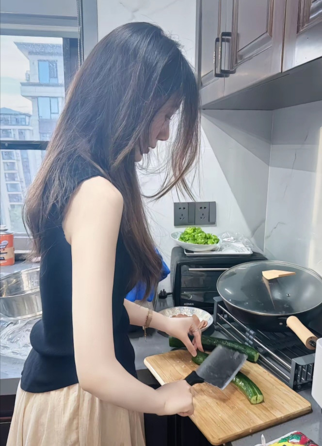 今天来个硬菜