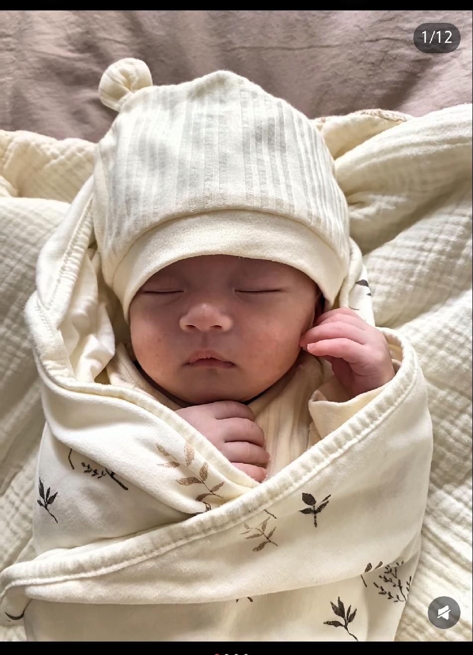 愁死了！朋友产假快结束了，可娃没人带，工作更是不想辞掉。每月工资1万4，这班到