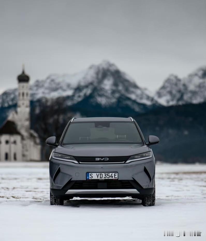 比亚迪元作为全球车型，在国外的知名度比国内还高，以极高的性价比得到全世界人民的认