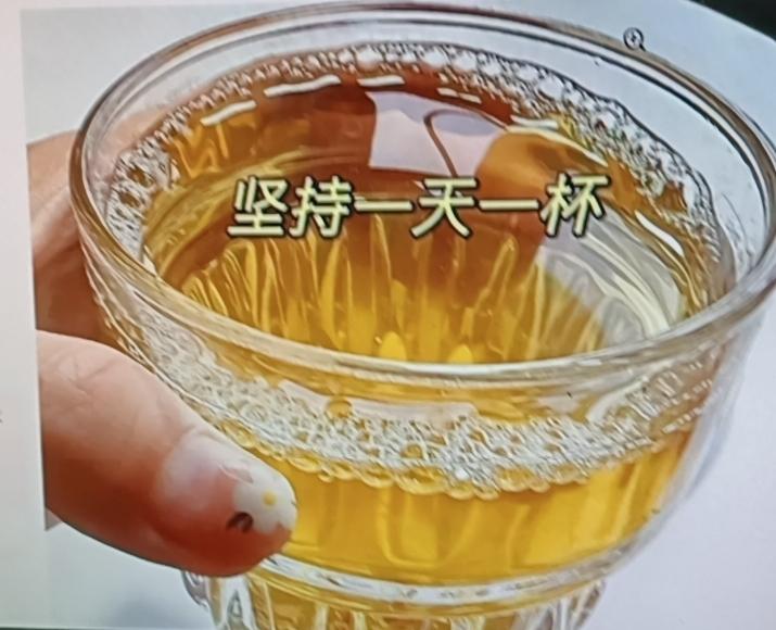 冬天一到，手脚冰凉、浑身发冷的毛病就犯了，穿再厚都不管用。其实每天喝杯“驱寒神器