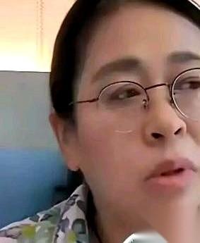我算是开了眼了。“你说你名门望族、大家闺秀，结果办的事儿，怎么就那么……下作呢