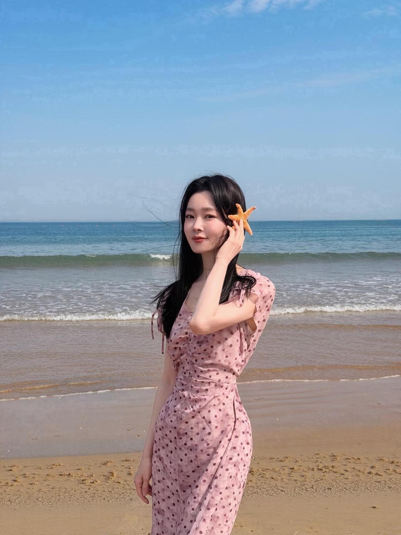宋轶这小腰掐的好身材啊，不愧是穿旗袍第一