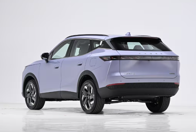 奇瑞瑞虎7L新款瑞虎7瑞虎5运动版将于4月8日上市奇瑞瑞虎7L采用瑞虎家族“自