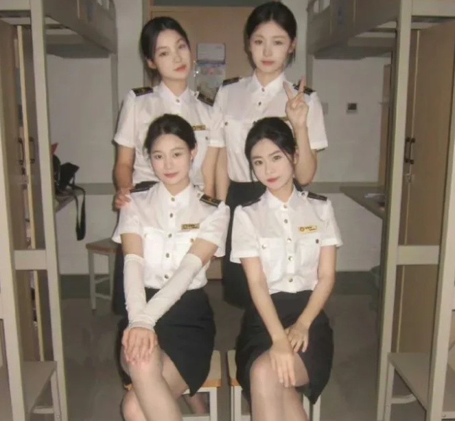 空乘专业的宿舍颜值是高 