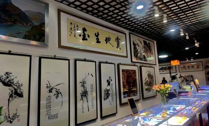 跑得了和尚跑不了庙，南博前院长徐湖平落马，儿子再折腾也没用！听闻风声先溜，