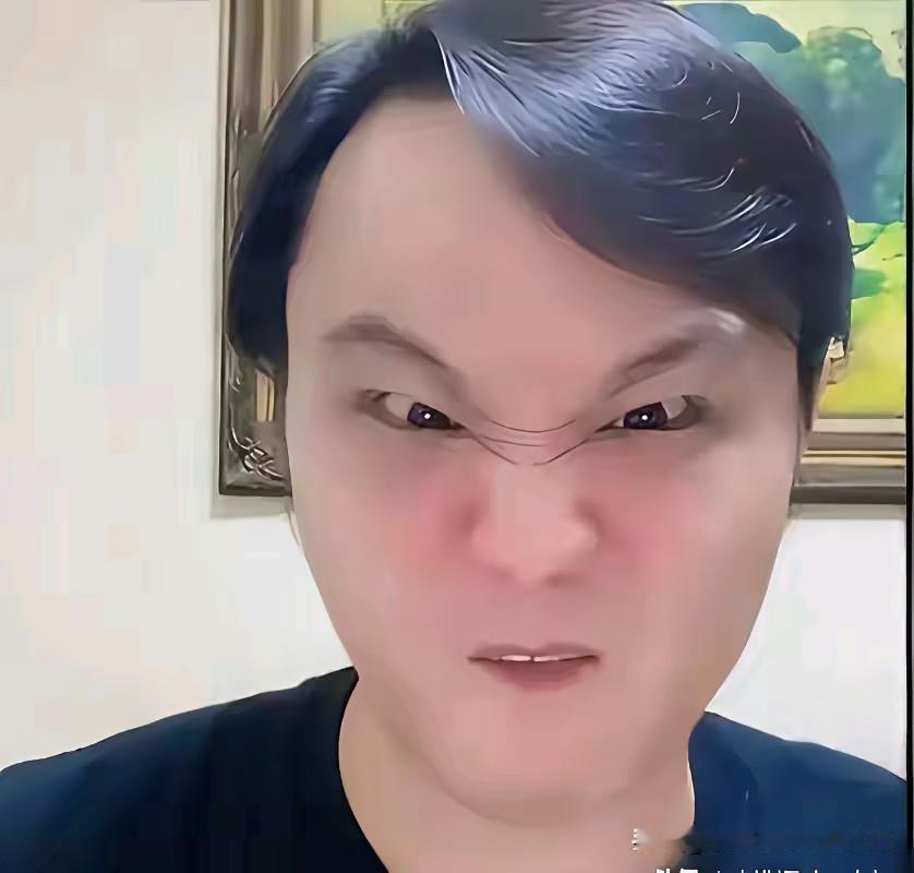 郭德纲原大弟子闫云达发微博说自己小剧场返场31次，网友跑去看视频，结果尴尬到脚趾