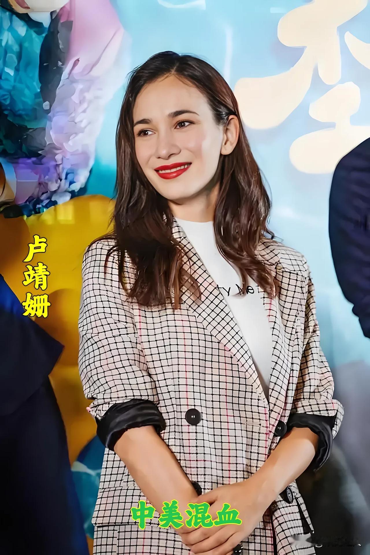 娱乐圈14位混血明星:原来莫文蔚是四国混血！太厉害了！