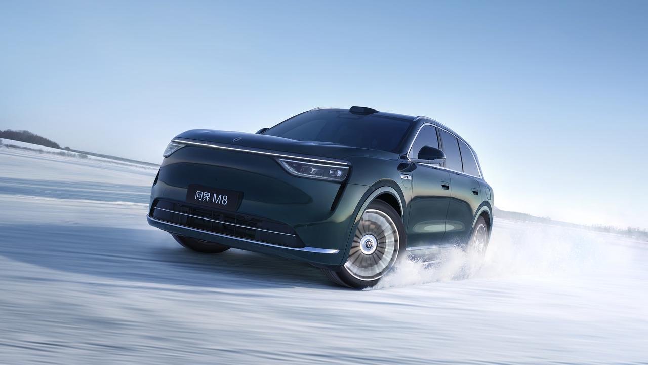 北方车主对冬季驾驶的焦虑，正随着国产新能源的进步逐渐消散。问界M8作为鸿蒙智行明