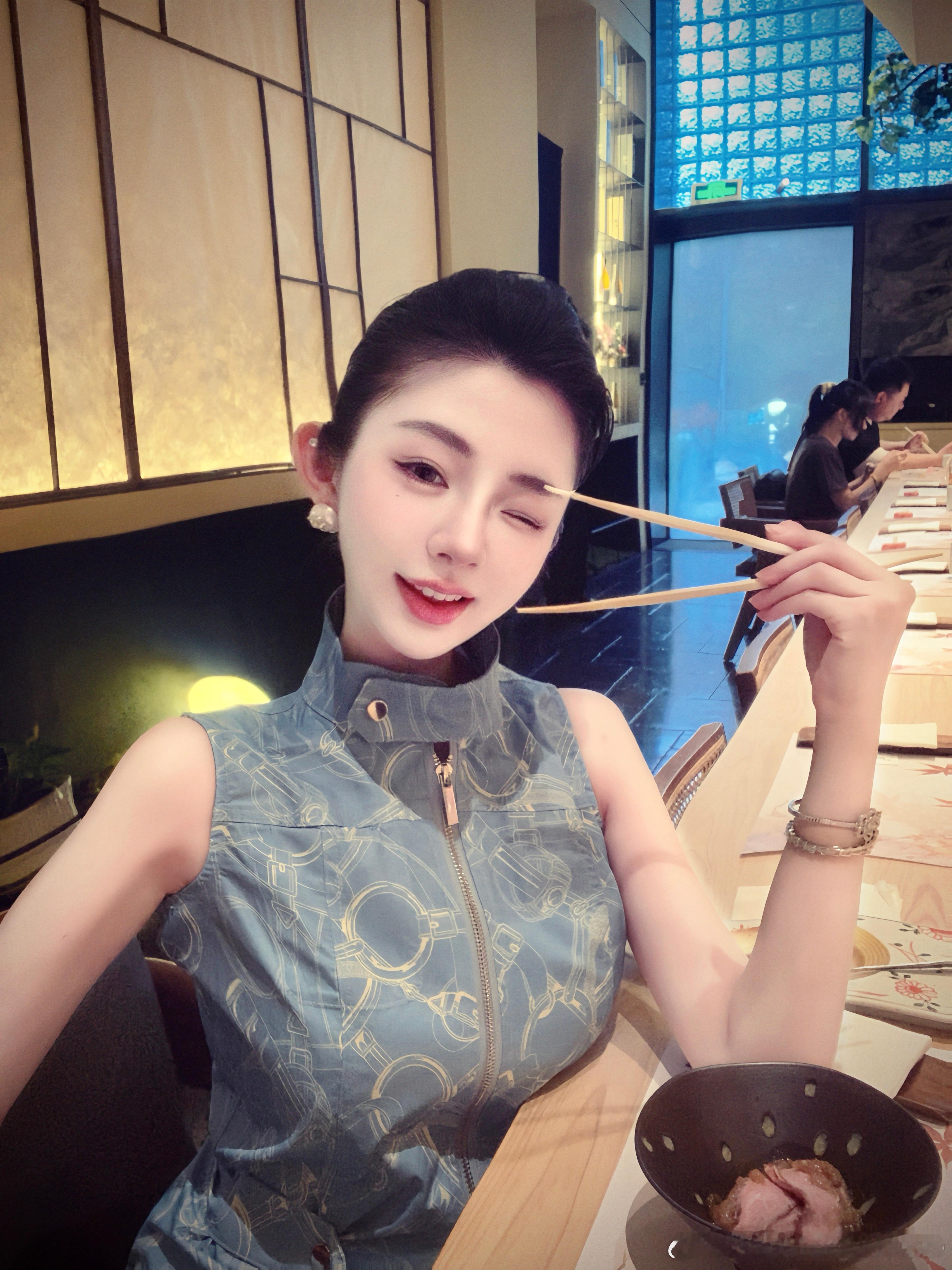 古早滤镜好好看捏[大笑]​​​
