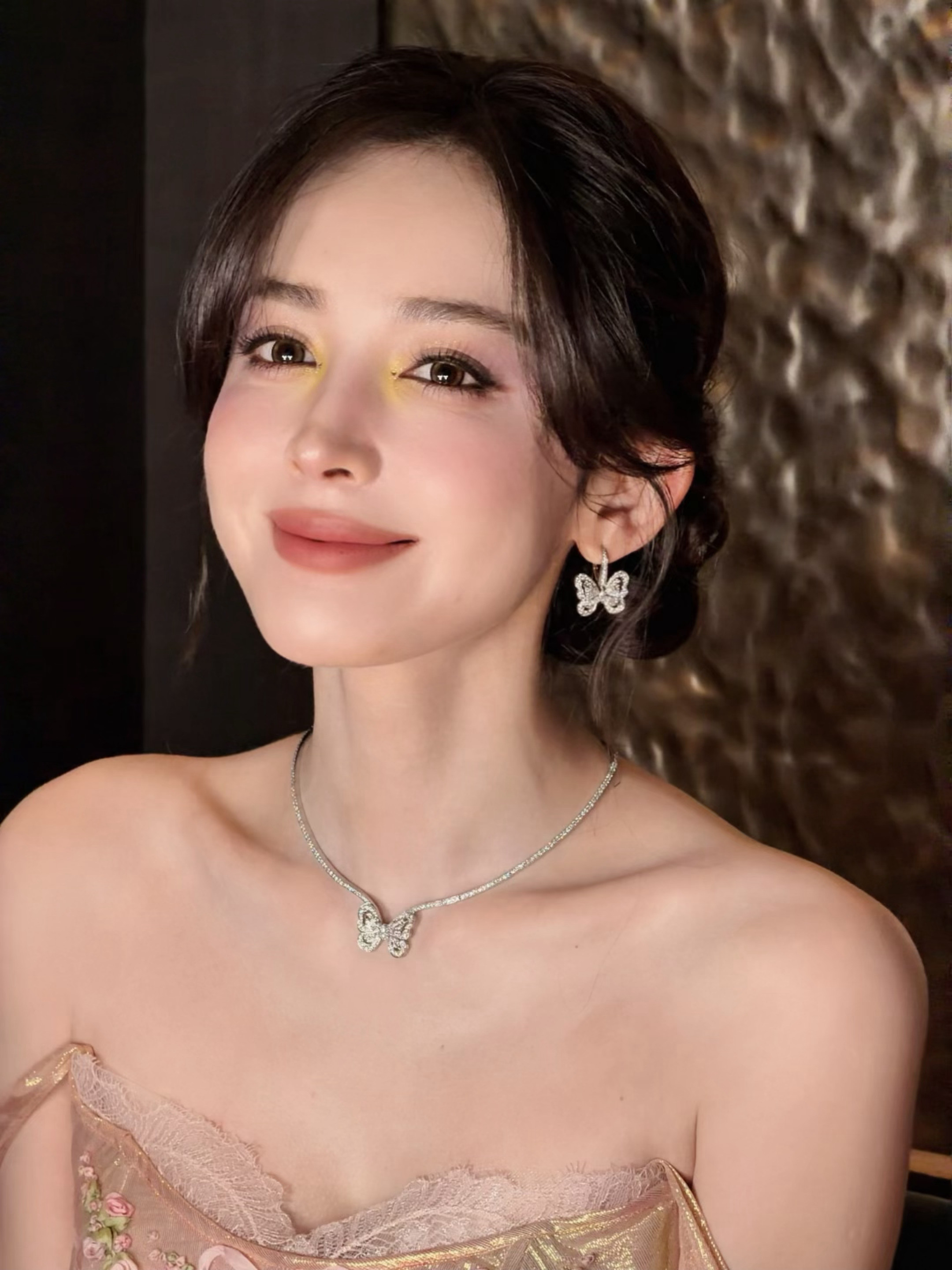 娜扎
