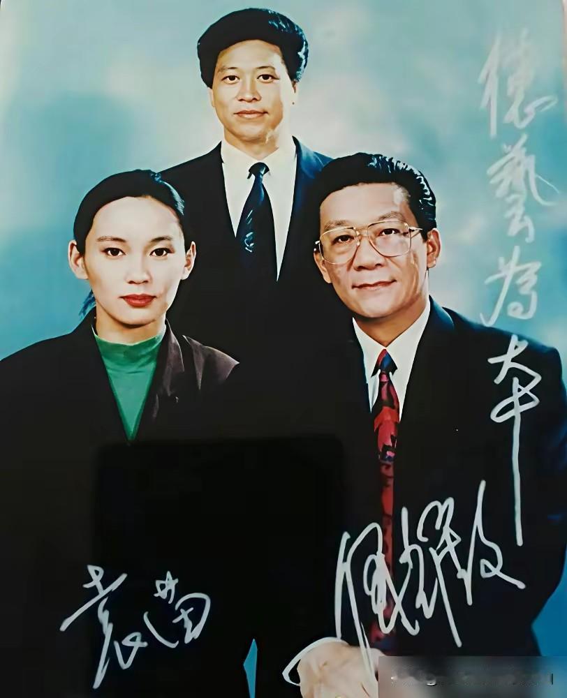 吵翻天！郭德纲大师哥是谁？侯耀文的大徒弟到底是谁？各方说法完全不一样！徒弟各有说