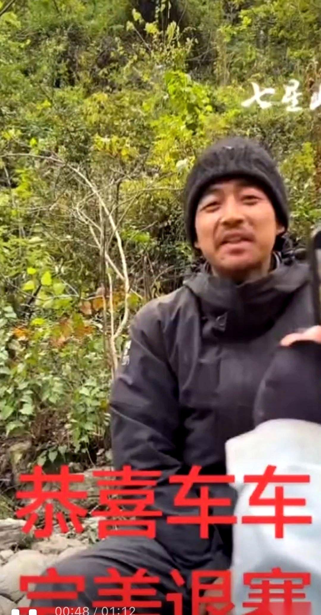 51天。在荒山野岭，没吃没喝，硬扛了51天。最后，他自己按下了暂停键。别跟