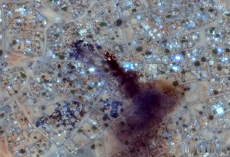 血迹太空可见！苏丹法希尔屠城惨案震撼世界，平民遭无差别杀戮2025年10月