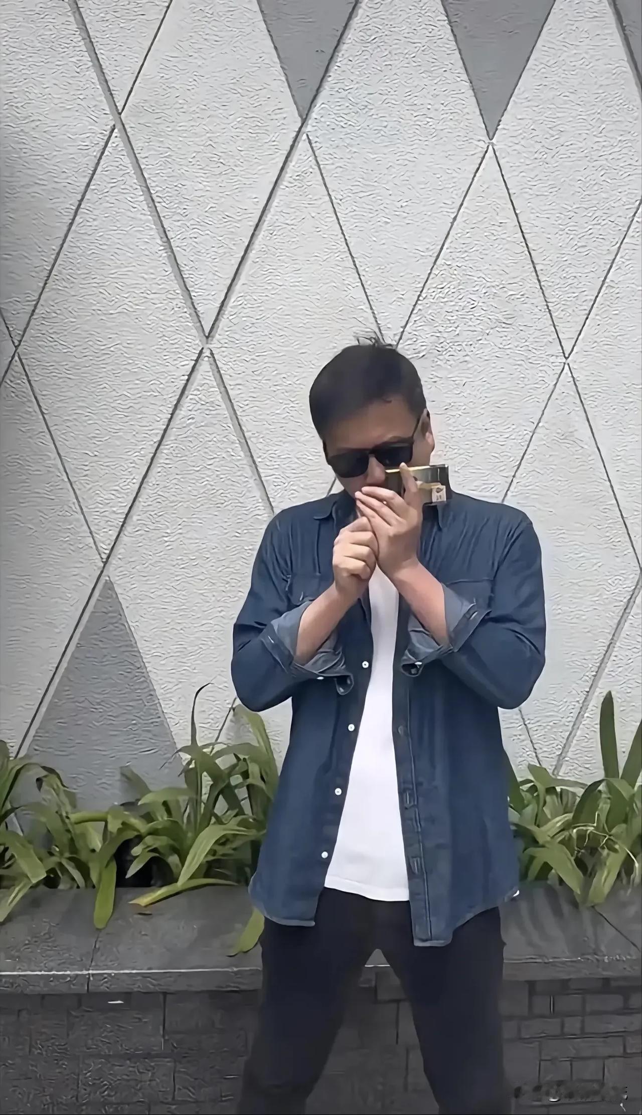 楚玲自我感觉简直是太好了，她说自己终究还是做了大哥的女人，终究还是给大哥生了个孩