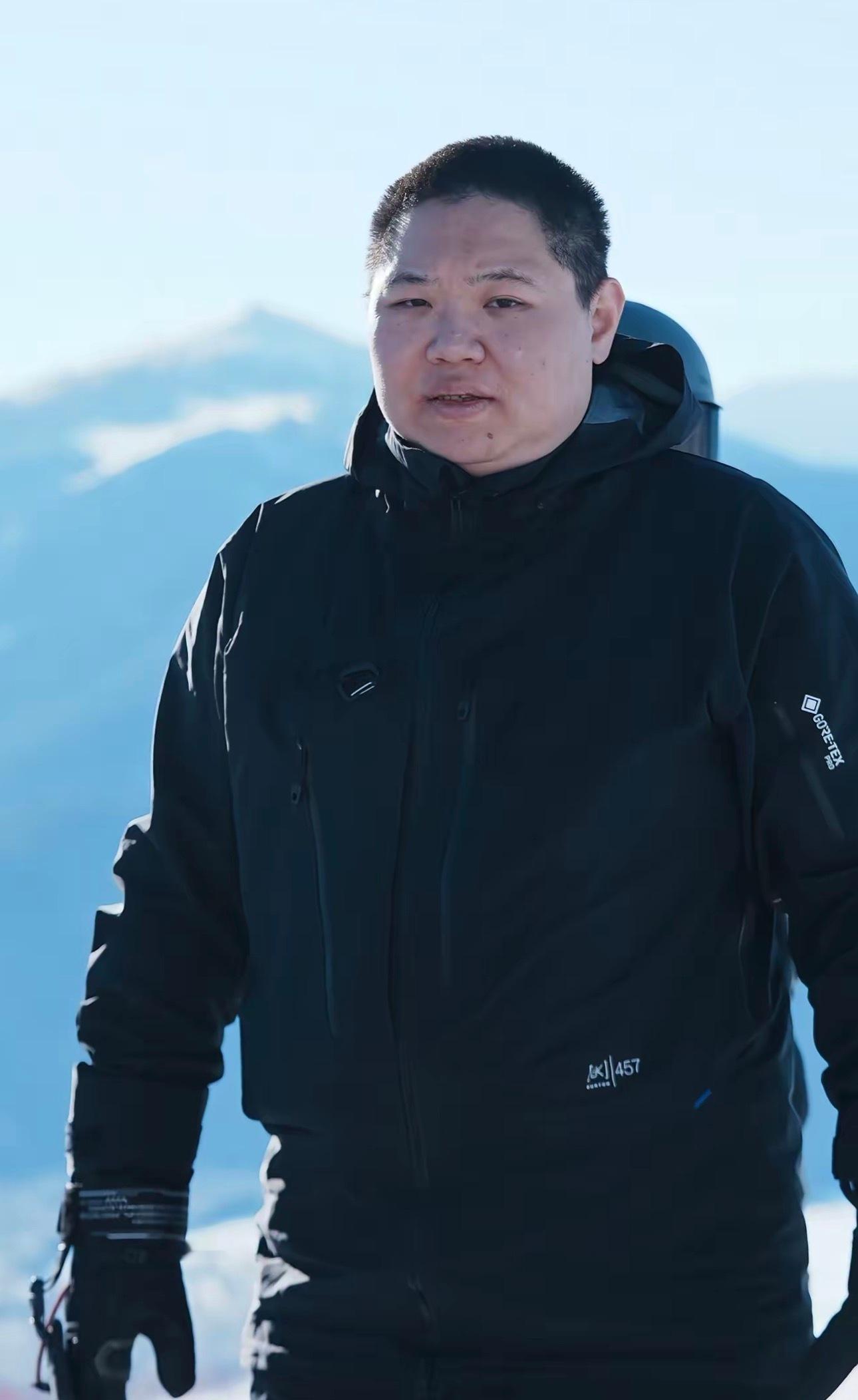 盘点LOL那些退役后直播混的风生水起的选手：姿态：真有活，女装、疯癫、专业反差感