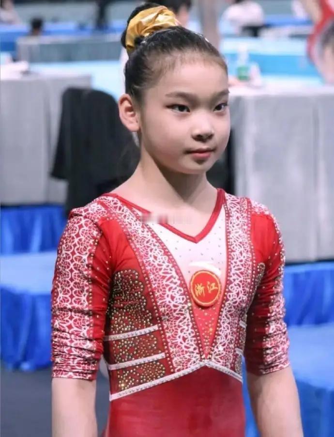 什么叫做绝望？13岁的体操运动员又经历了什么样的训练生活。事情发生在浙江的体