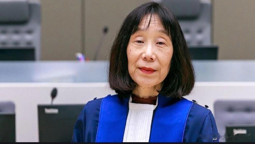 美国这次制裁：受损的不仅只有（ⅠCC）日籍院长赤根智子，还有高市早苗的颜面近