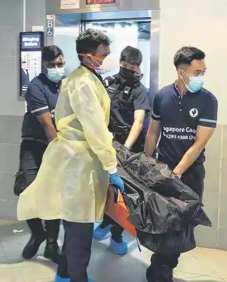 10月6日,新加坡发生一起悲剧,一家三口来自东北,移民新加坡多年,住在组