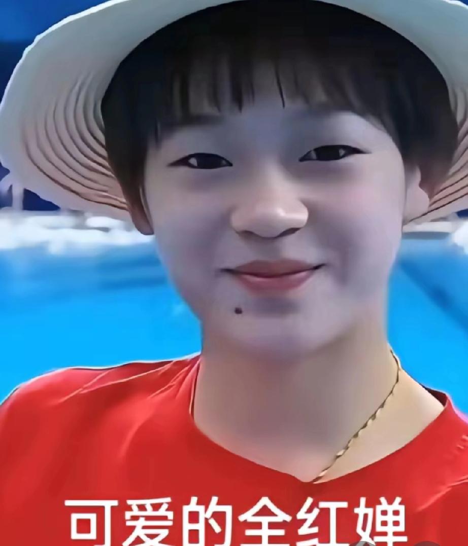 全红婵未回归国家队全红婵因脚踝旧伤未愈且需适配青春期身体变化，暂未回归国家队