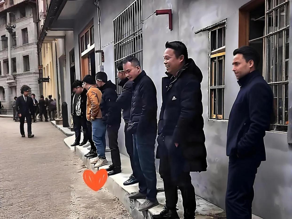 农村“断香火”危机爆发！500人小村30个光棍，多家庭恐成最后一代谁能想到