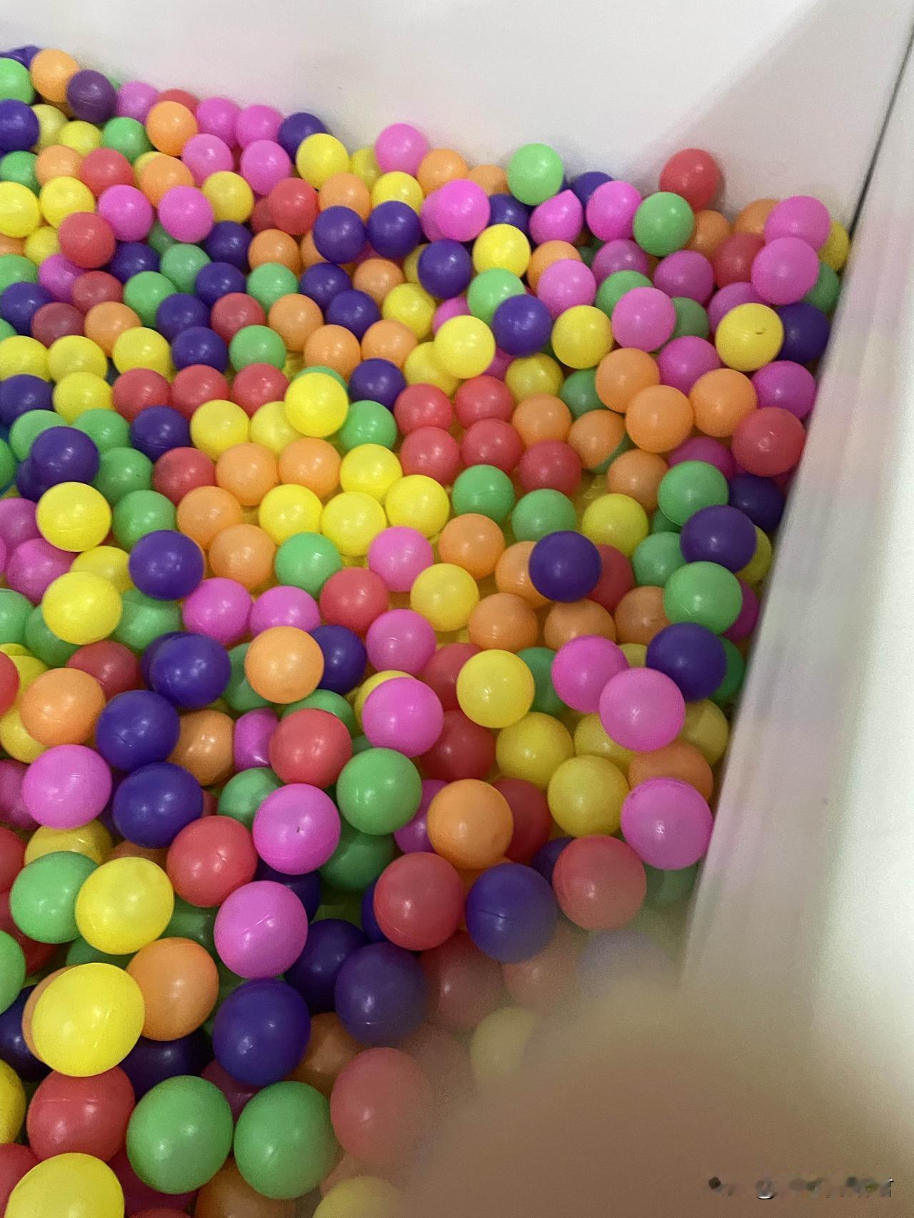 女人谈恋爱千万不能无缝链接啊！一女子31岁，和老公结婚4年，因为一次车祸，老公发