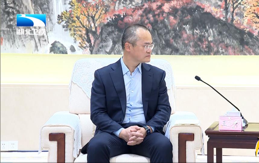 3月31日，美团创始人、董事长兼首席执行官王兴一行，在武汉。王兴表示，将推动