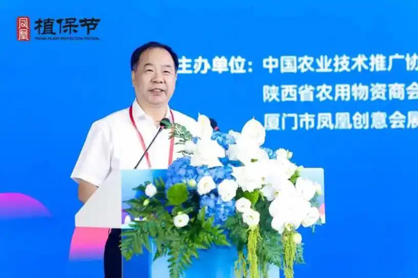 2026西北农资双交会针对性推出山地种植适配农资与轻量化管护方案。区别于平原大田