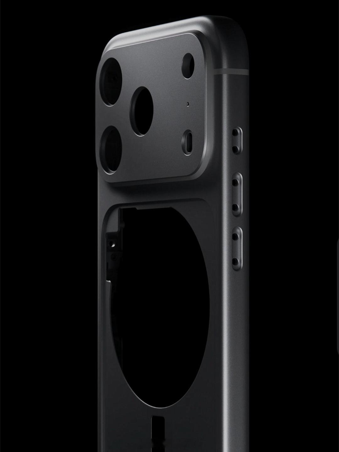 iPhone哪个材质手感最好？众所周知，苹果曾在iPhone上使用过不锈钢、铝