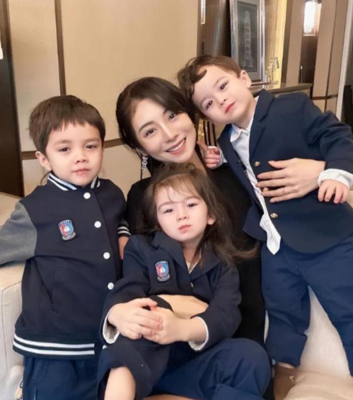 “我不需要男人！”2018年，山东29岁女孩重金购买英国男性精子，一口气生了3个