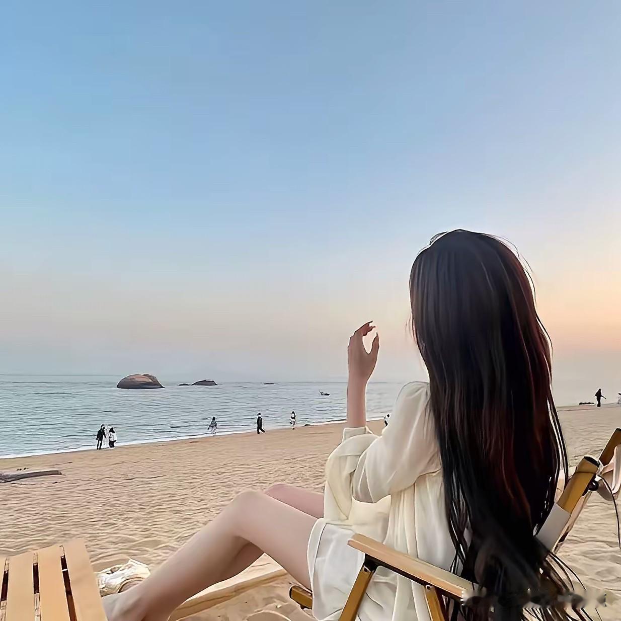 如果男人婚内出轨，你会离婚吗？我的答案是：如果你不想再找的情况下，不离婚，哪