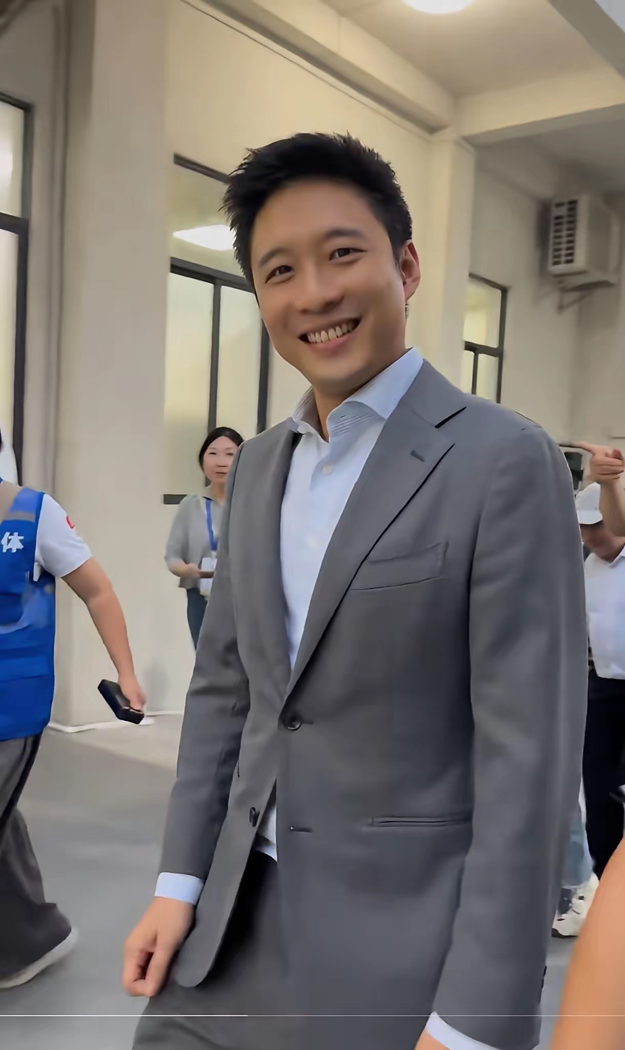 一个是陈伟霆严选，一个是霍启山严选，你觉得谁的审美更绝？