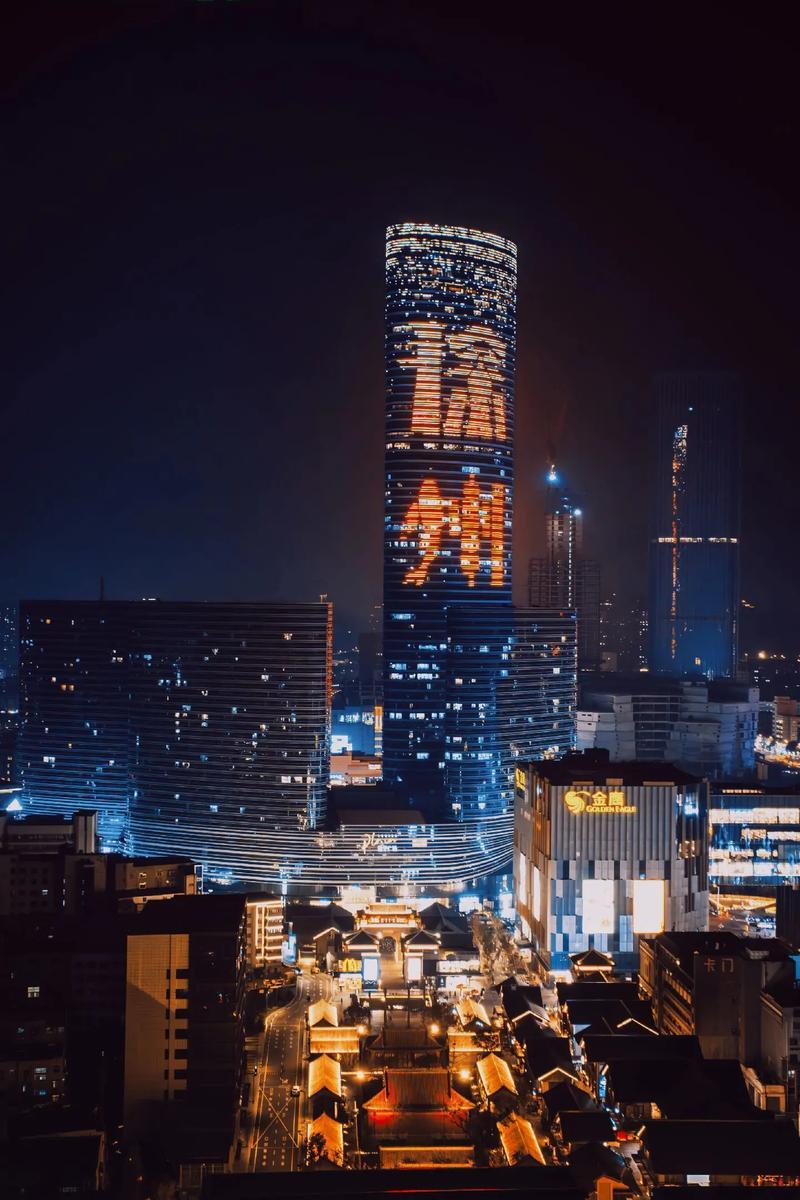 徐州襄阳“逆袭记”：地级市凭啥虹吸一片天？在“强省会”时代，城市虹吸效应多被