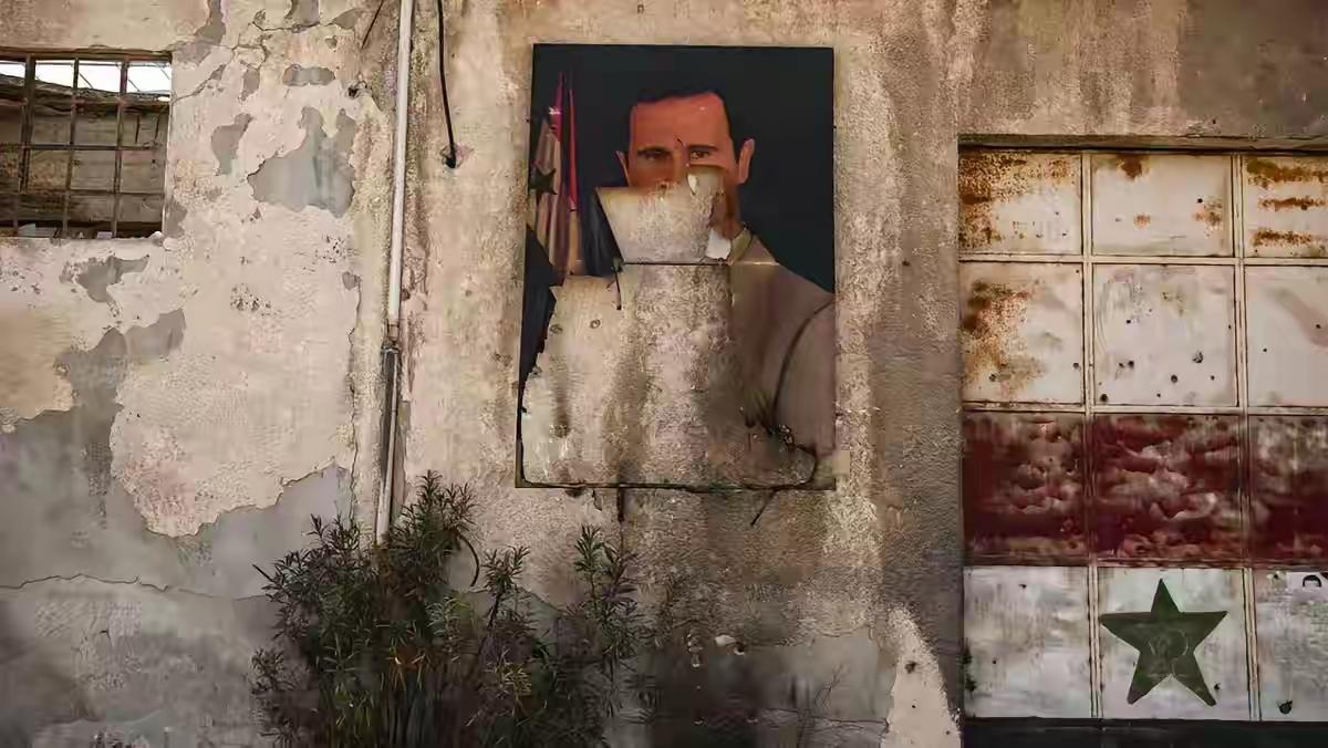 巴沙尔想奋起反击朱拉尼基本没戏！据网略媒体报道，叙利亚前总统巴沙尔的两名亲信，计