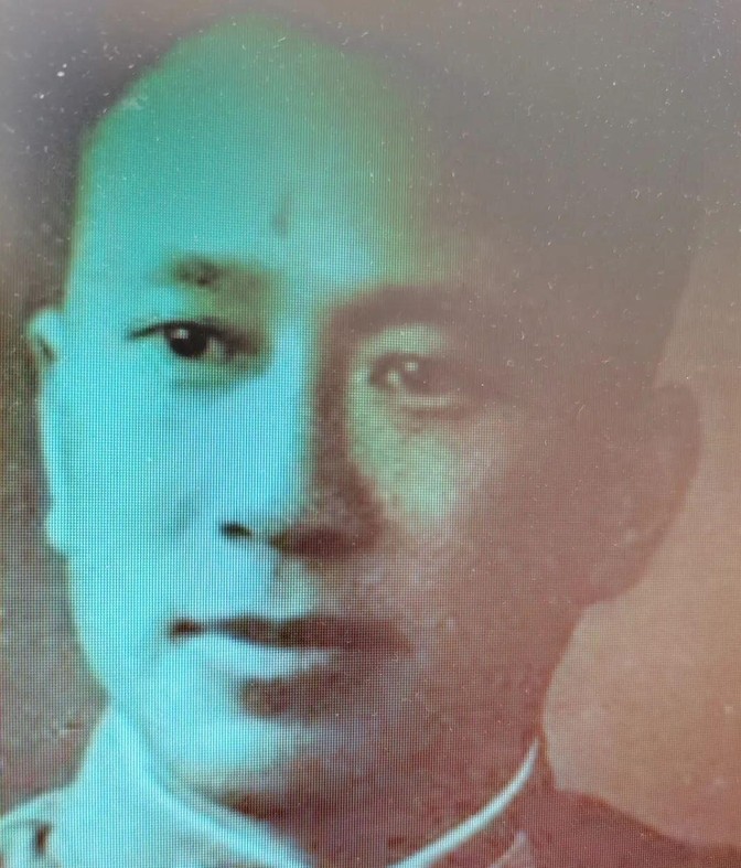 国民党陆军中将唐生明，是个风流将军。唐生明1906年10月10日生在湖南东安县