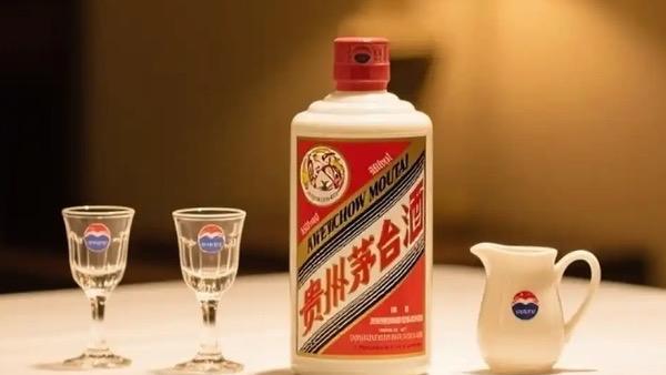 12月12日酒类行情出炉，据名酒批发参考价显示，2025年飞天茅台价格同步下调。