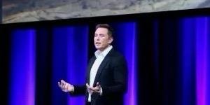 2025年12月15日，埃隆·马斯克在社交平台X上直言在地球上建造小型核聚变反应