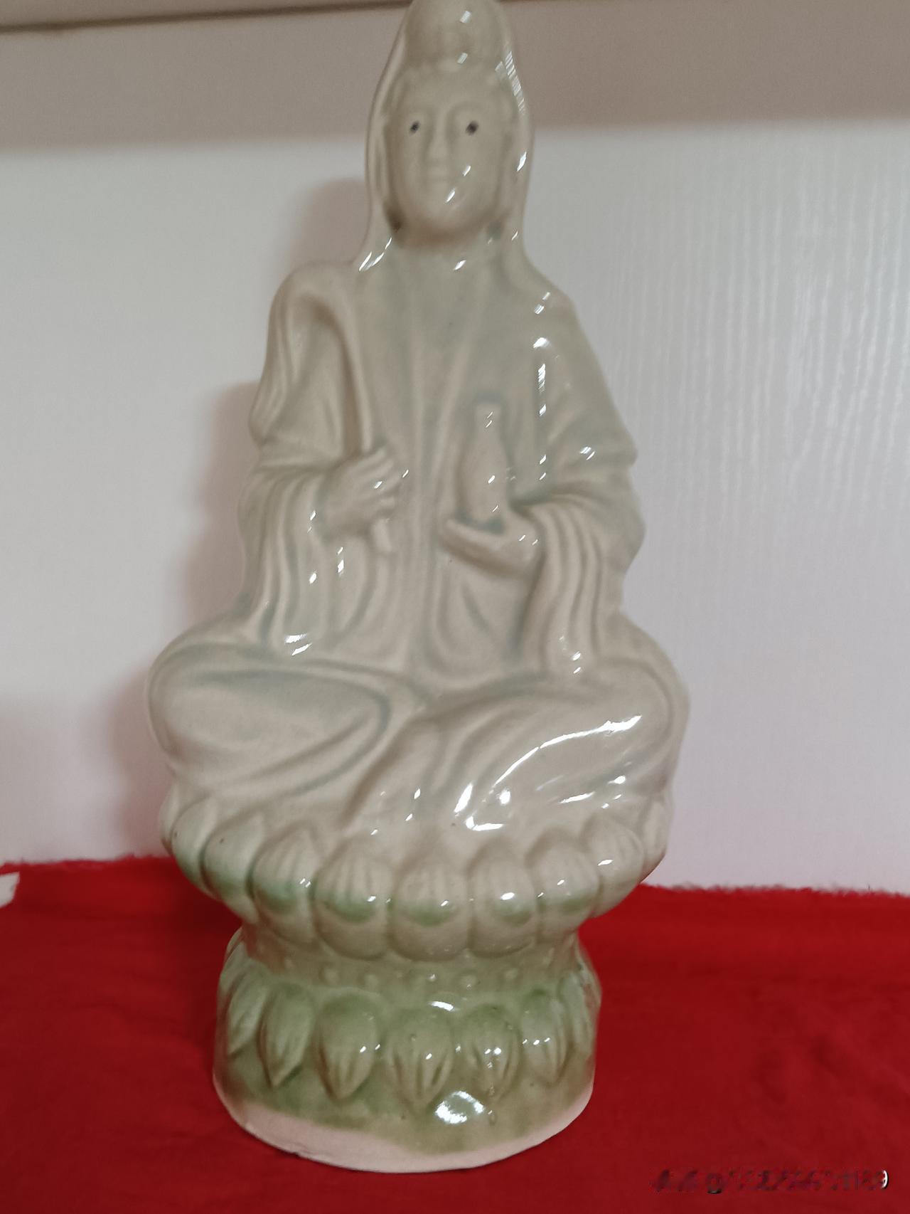 救苦救难大慈大悲的观世音菩萨祈求您多多保佑我外孙子大学生活顺水逢考必过，祈求您多