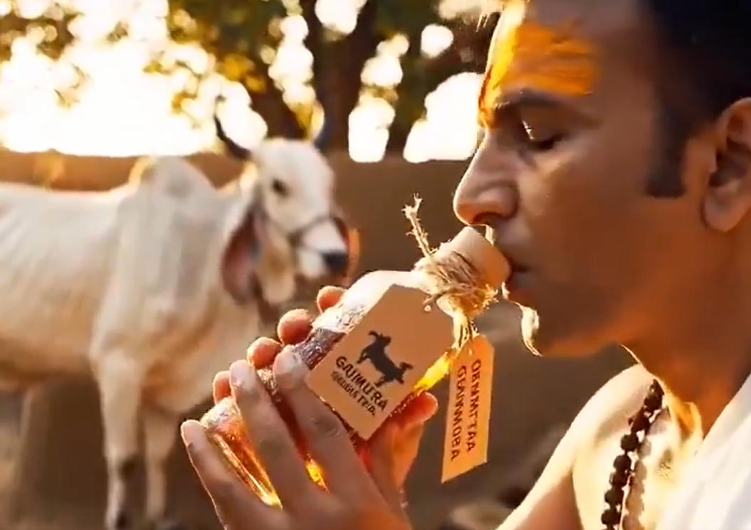 又是印度，但是这次必须支持。印度教圣地甘戈特里神庙，最近出了一个规定。凡