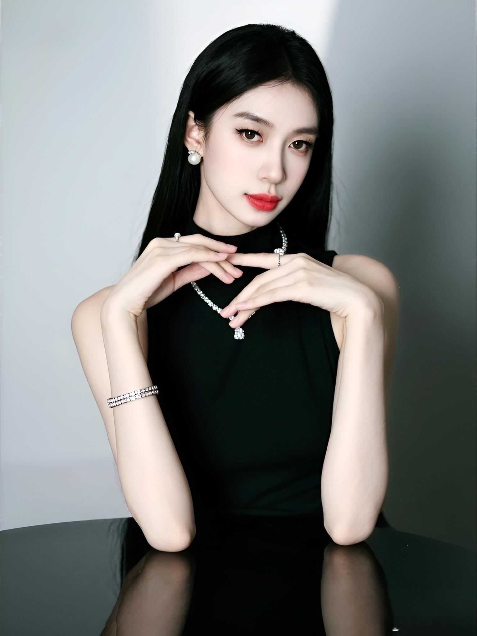 这哪位呀，这是？​​​