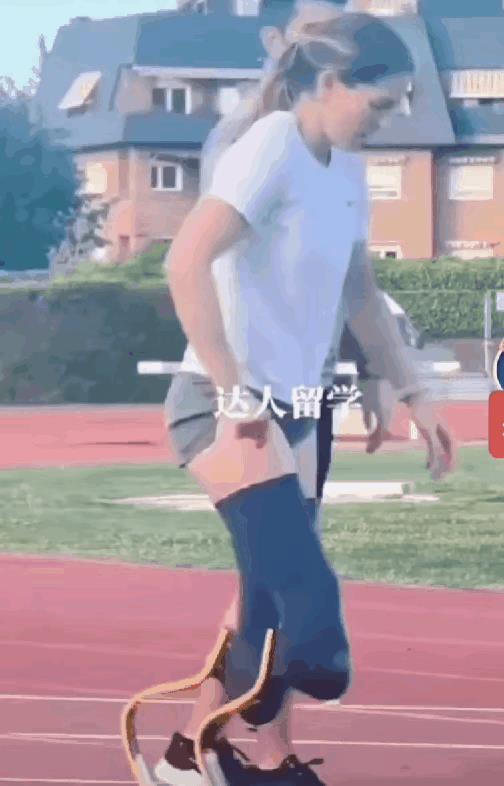 看到这位美女如此努力的情况下，你还会不会抱怨自己的生活这也不行，那也不行的？有时