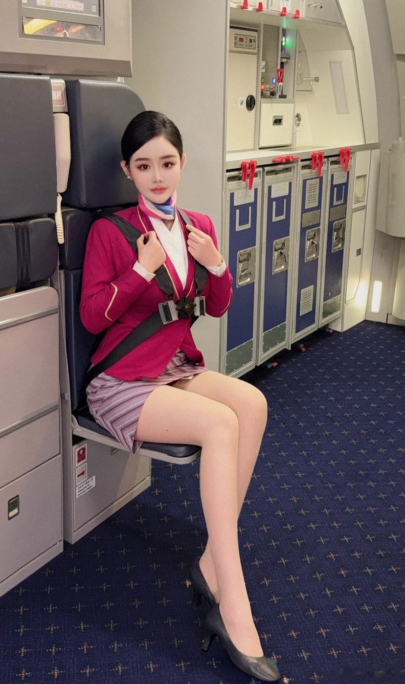 南航空姐，降落啦。​​​