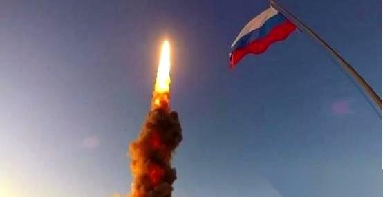 普京这是在干嘛？把最顶级的导弹，拆了弹头，当成一块纯铁疙瘩，以十几倍音速朝着乌